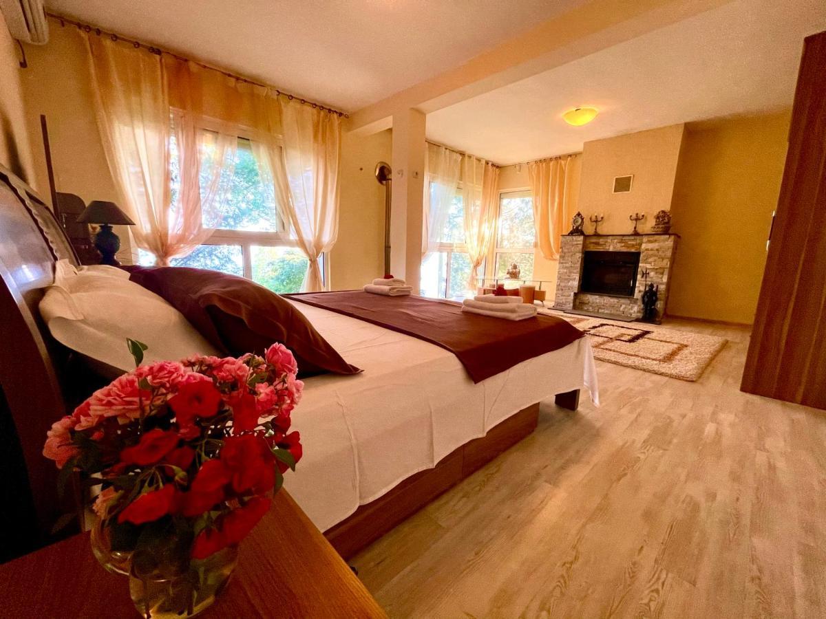 Holiday Home Viko Sutomore Buitenkant foto