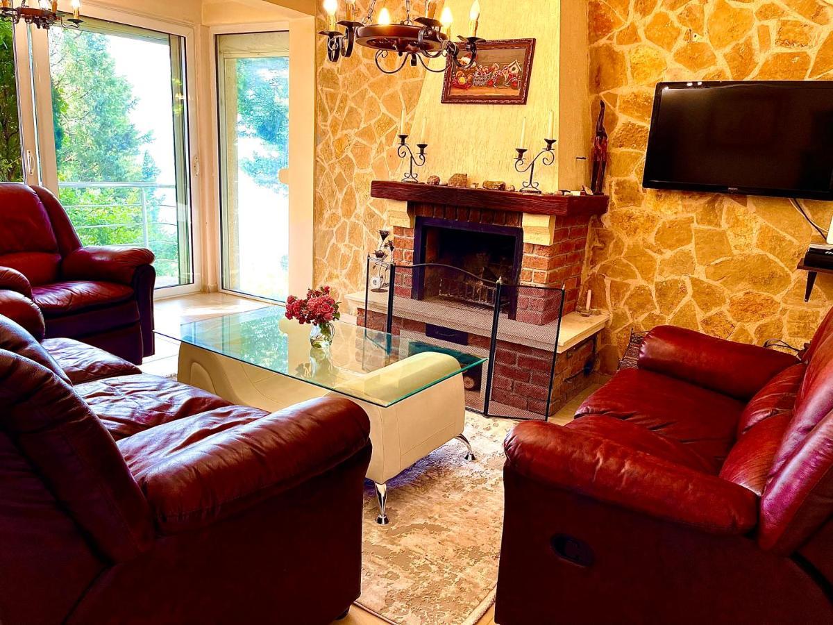 Holiday Home Viko Sutomore Buitenkant foto