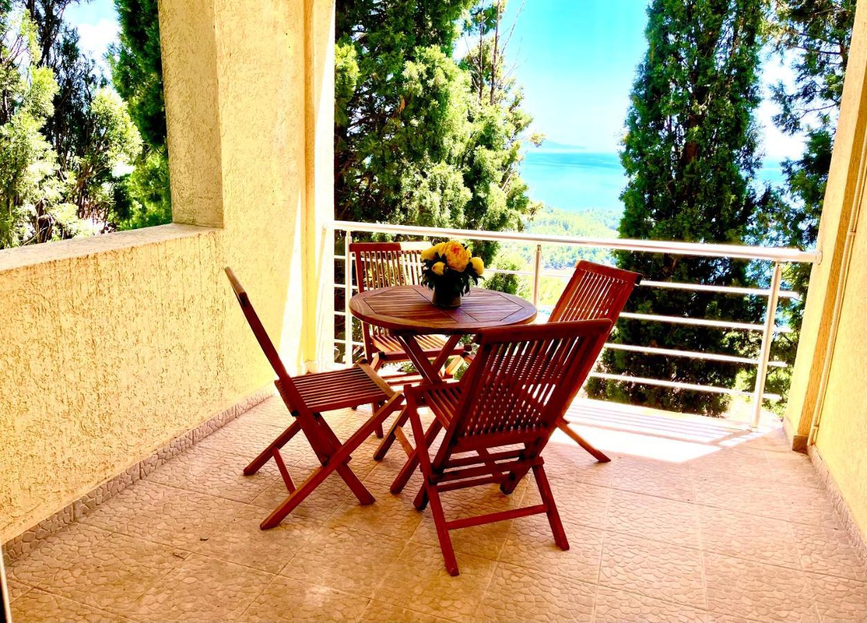 Holiday Home Viko Sutomore Buitenkant foto